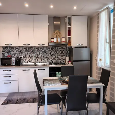 아파트 Zahira2 라팔로